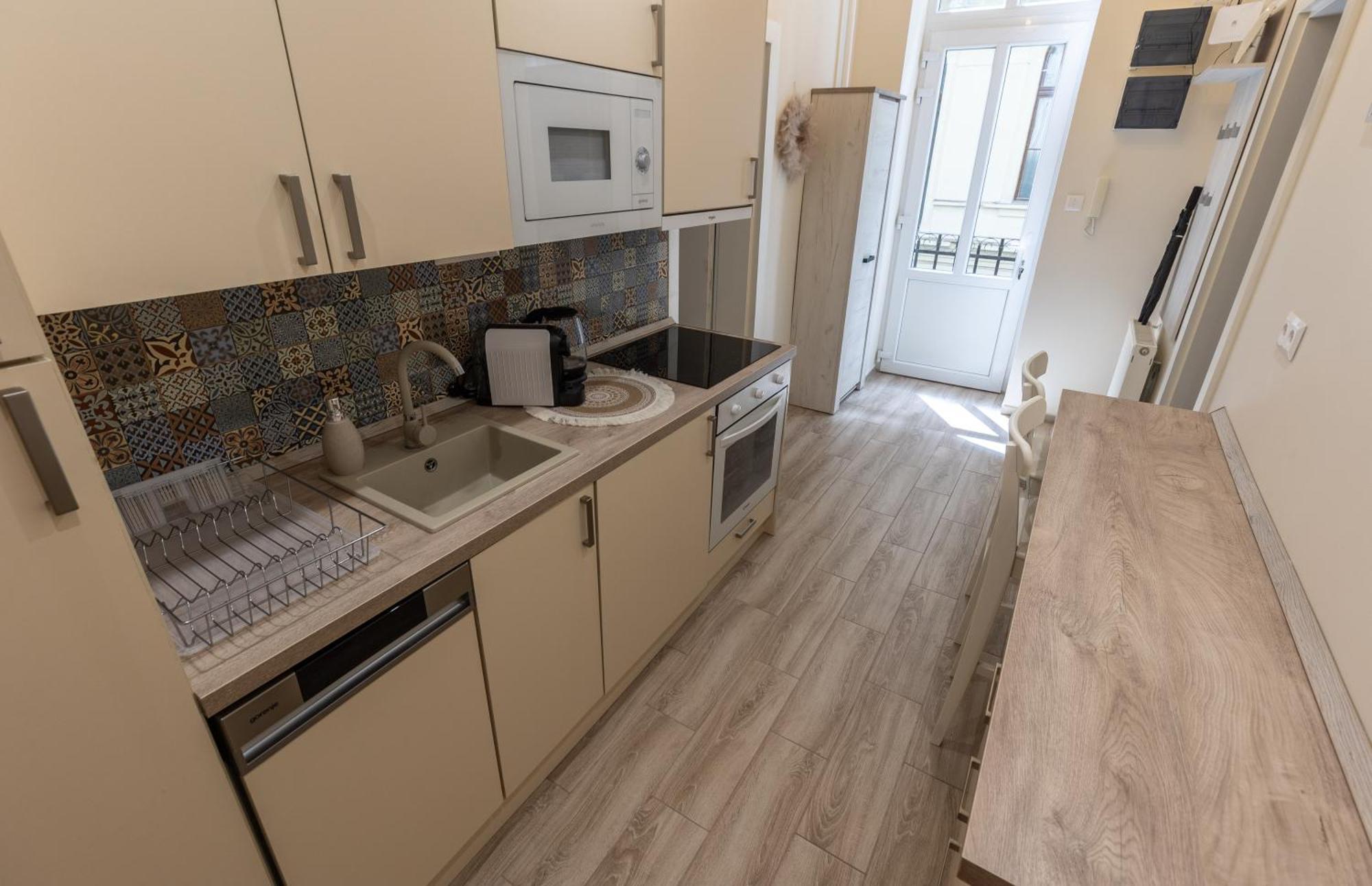 Comfort Zone Apartment Будапеща Екстериор снимка